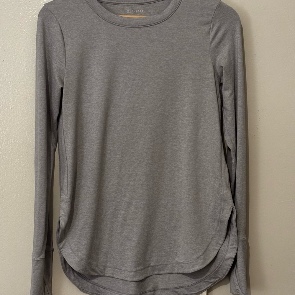 Athleta Uptempo Heather Gray Long Sleeve Top
